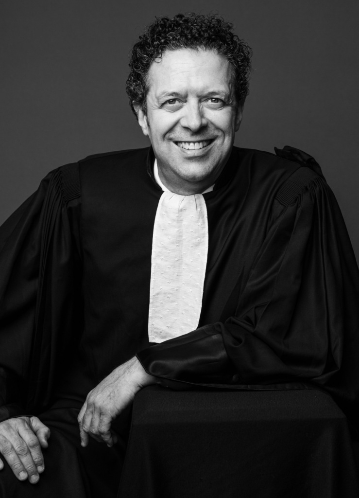 Maître Olivier Descamps, avocat en droit routier de chez Car Avocat